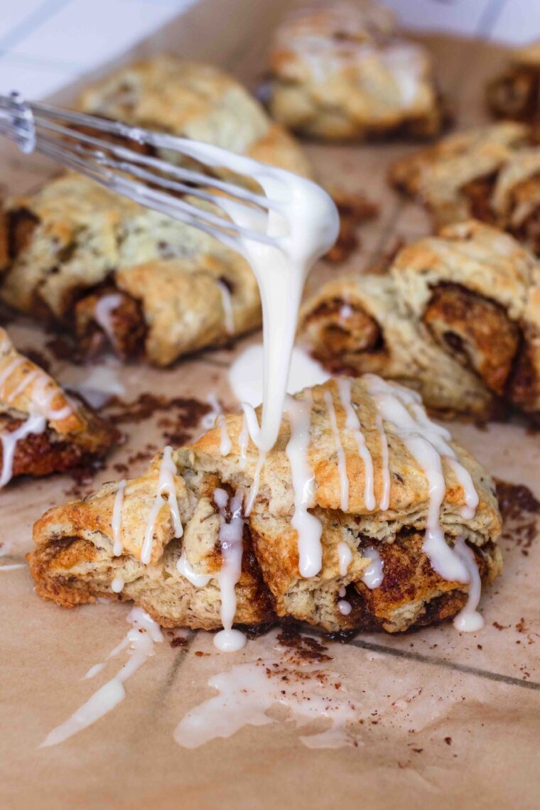 Vegan Cinnamon Roll Scones With Icing | Two Market Girls