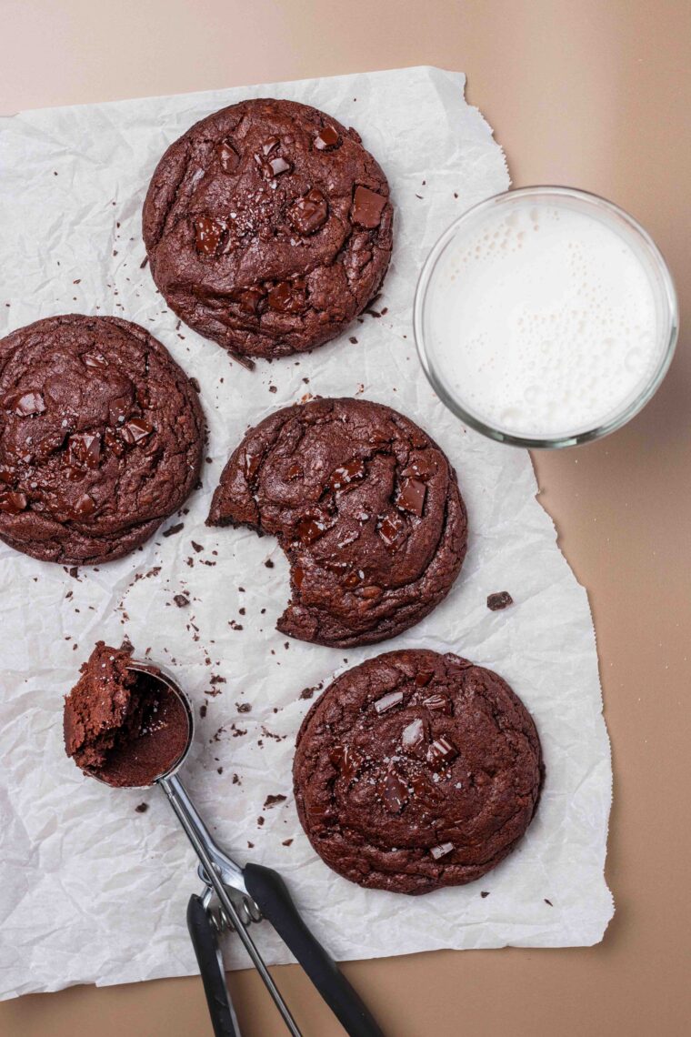 Easy Fudgy Vegan Brownie Cookies Two Market Girls